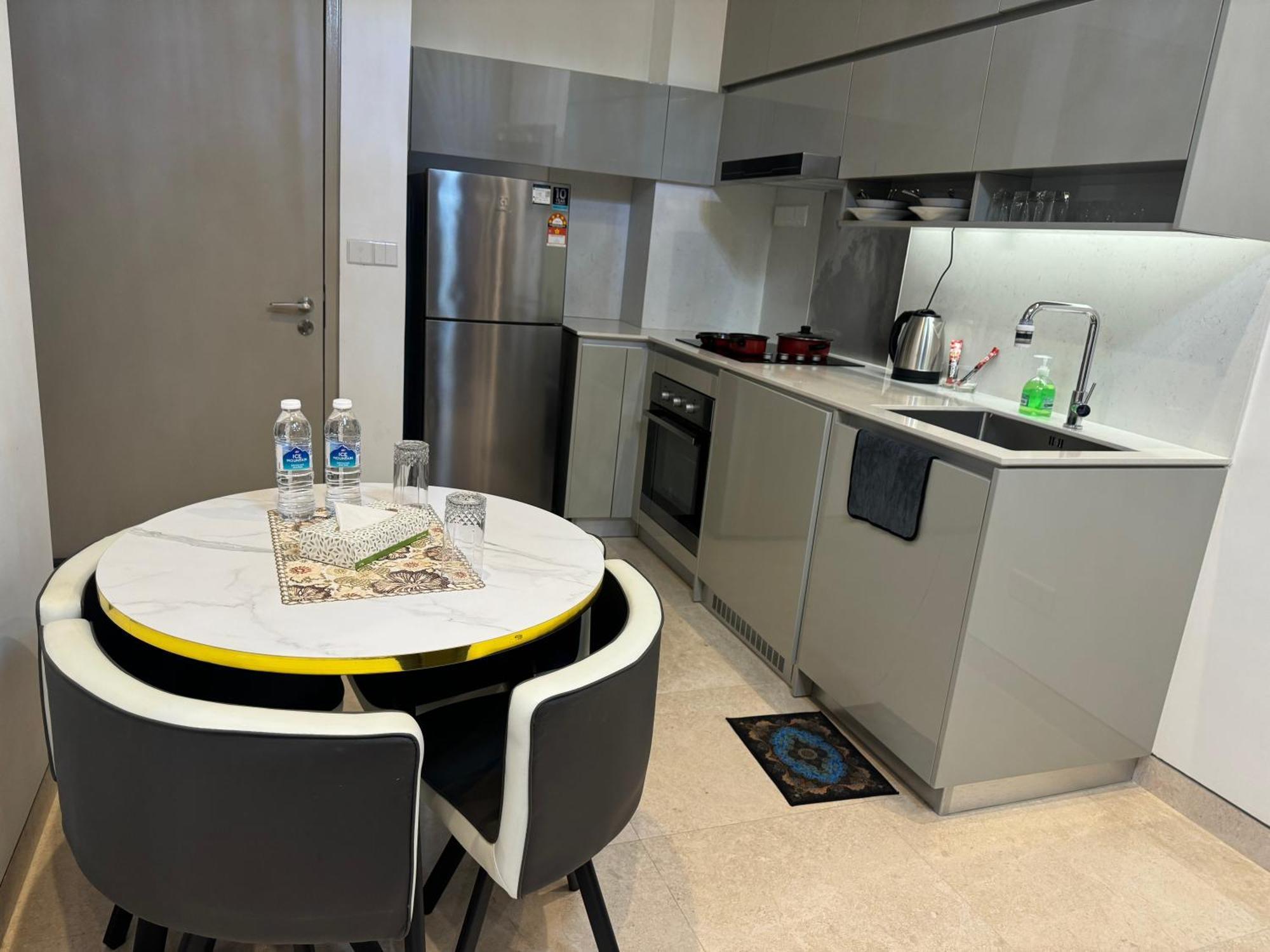 Lucentia Suites At Куала-Лумпур Экстерьер фото