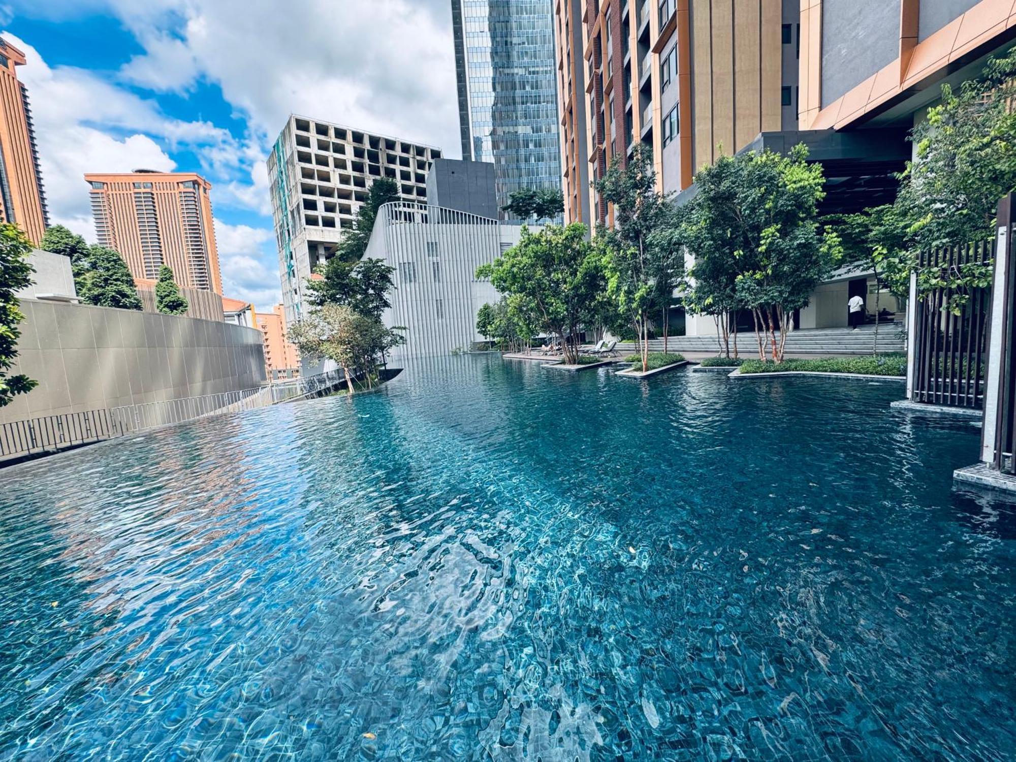 Lucentia Suites At Куала-Лумпур Экстерьер фото