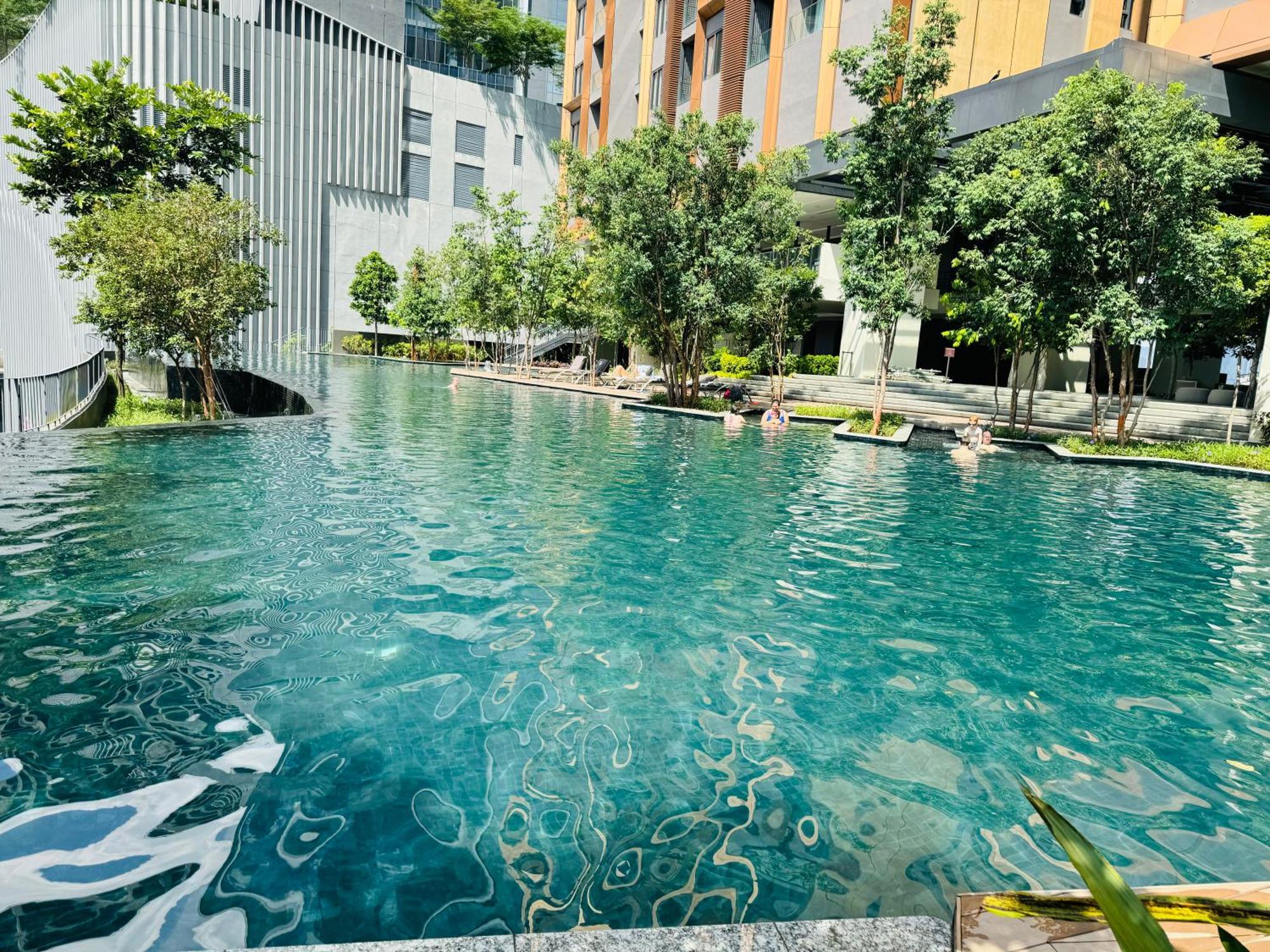 Lucentia Suites At Куала-Лумпур Экстерьер фото